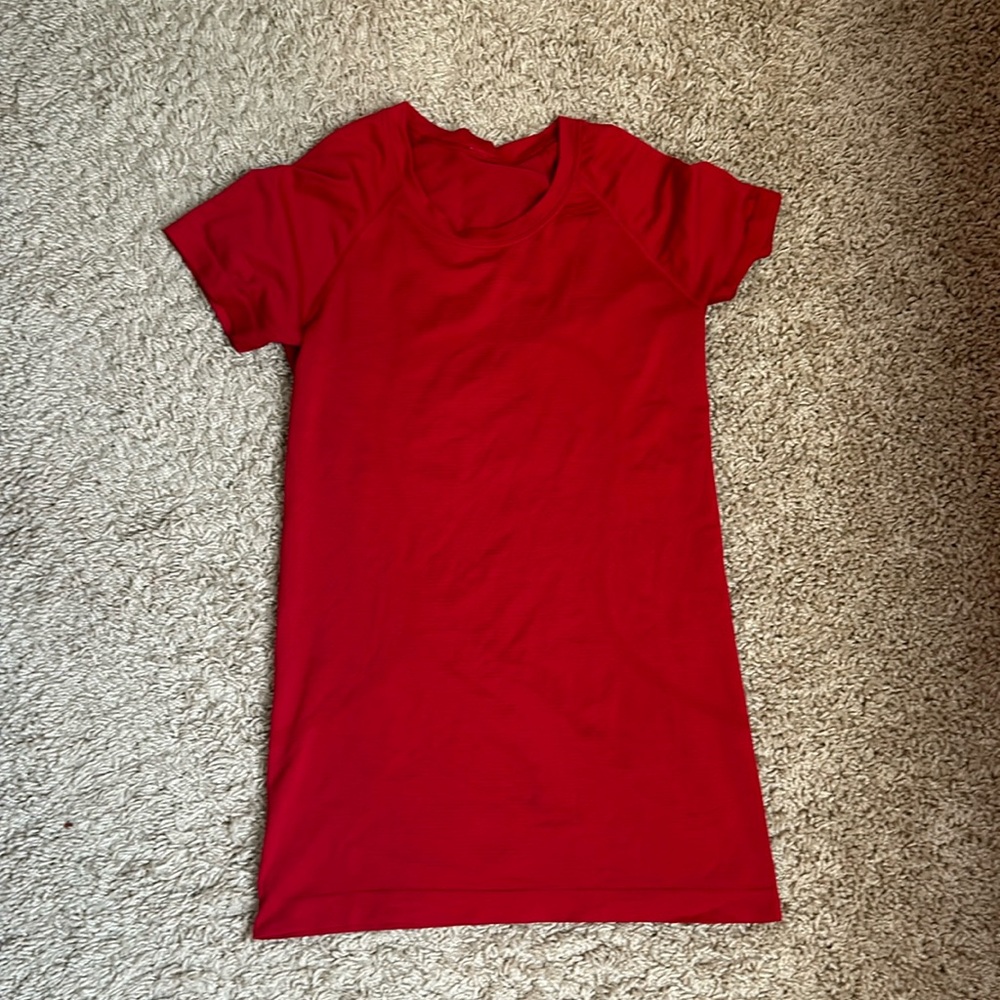 Lululemon Swiftly Tech